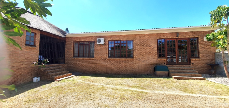 4 Bedroom Property for Sale in Winterhoek Park Eastern Cape